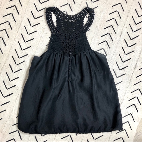 BCBG MaxAzria black Silk and crochet tank - Picture 4 of 8